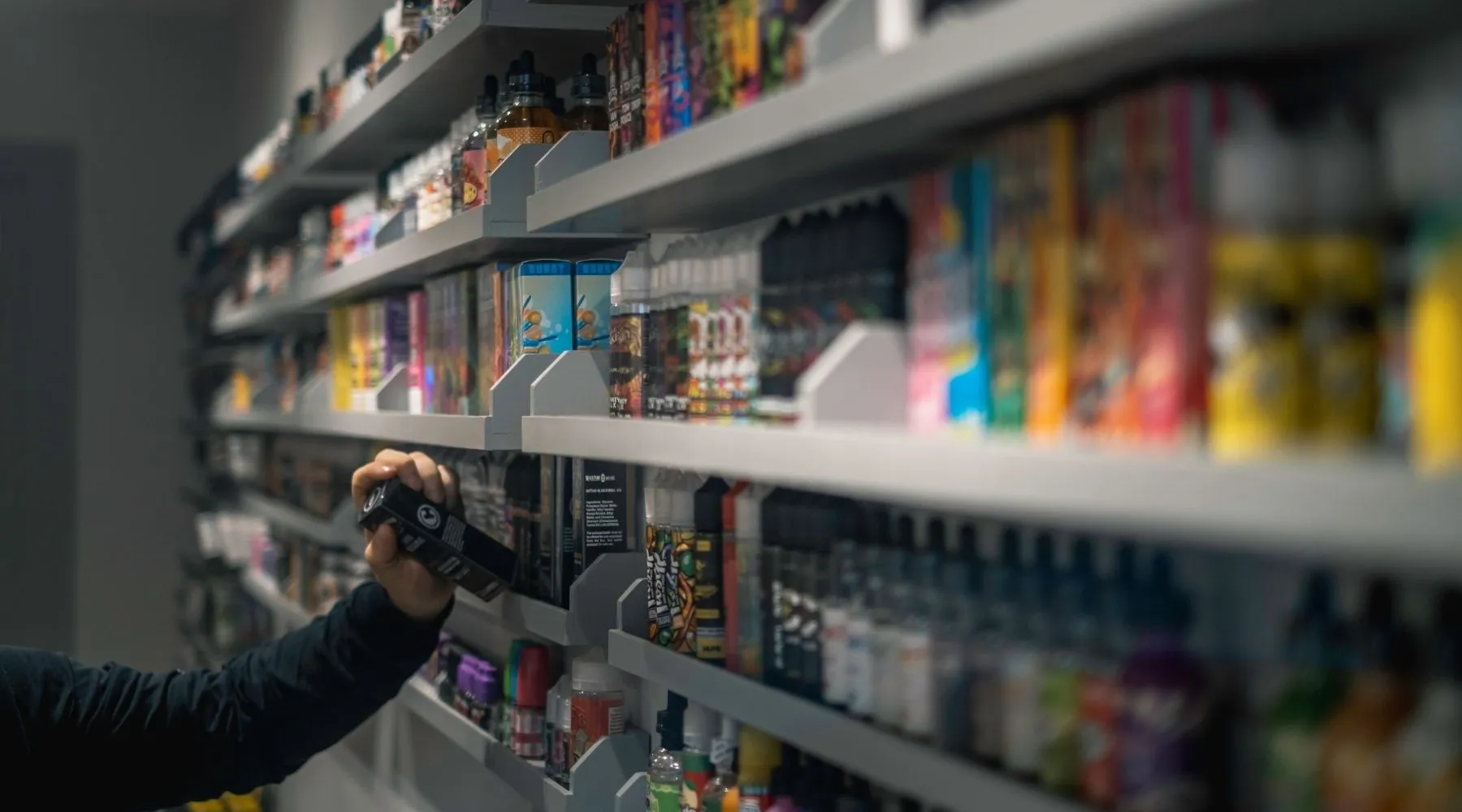 where can i buy mr fog vapes Vape Vending Machine: MightyBot main image 0